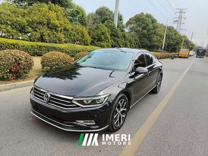 Volkswagen Magotan 330TSI DSG 30th Anniversary Edition