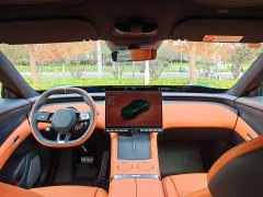 Xiaomi YU7 Rear-Wheel Drive Long-Range Edition - ფოტო 10
