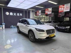 Lincoln Explorer 2.0T Two-Wheel Drive Premium - ფოტო 3