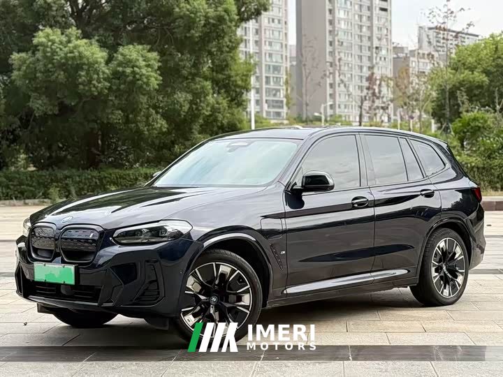 BMW iX3 Premier - ავტომობილი ჩინეთიდან