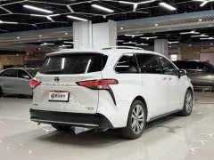 Toyota Sienna 2024 2.5L Hybrid Premium Luxury Edition - ფოტო 4