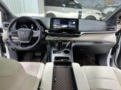 Toyota Sienna 2024 2.5L Hybrid Premium Luxury Edition - ფოტო 6