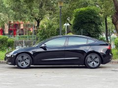 Tesla Model 3 2022 Rear-Wheel Drive - ფოტო 4