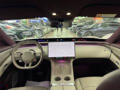 Xiaomi YU7 2025 Four-Wheel Drive Max Edition - ფოტო 9