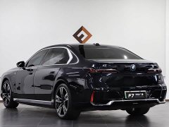 BMW i7 eDrive50L M Sport Luxury Package - ფოტო 4
