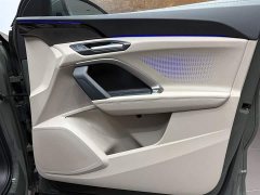 Audi Q5L 2026 2.0T Exclusive Edition for Millions of Users - ფოტო 10
