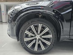 Volvo XC90 B6 Intelligent Elegance Luxury 7-Seater - ფოტო 4