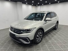 Volkswagen Tiguan L 280TSI Automatic FWD Trendsetter Limited Edition - ფოტო 3