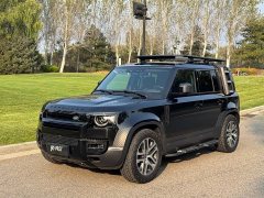 Land Rover Defender Facelift 110 3.0T P400 Dark Edition - ფოტო 1