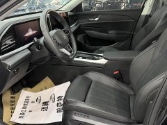 Volkswagen Passat 2025 Pro 300TSI Dragon Prestige Edition - ფოტო 7