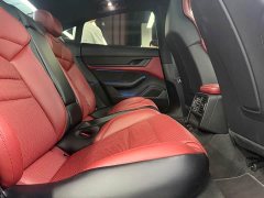 Porsche Taycan - ფოტო 18