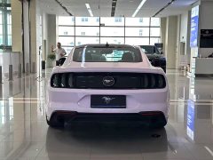 Ford Mustang 2.3T EcoBoost - ფოტო 8