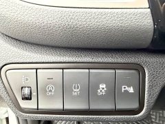 Kia Situs 1.5L CVT Luxury - ფოტო 12