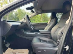 Tesla Model Y Rear-Wheel Drive - ფოტო 7