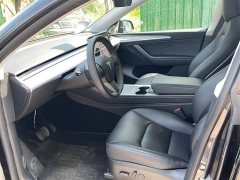 Tesla Model Y Rear-Wheel Drive - ფოტო 4