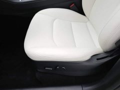 Tesla Model Y 2022 Facelift Rear-Wheel Drive - ფოტო 20