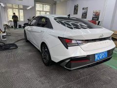 Hyundai Elantra 2023 1.5L CVT GLX Elite - ფოტო 5
