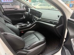 Changan CS75PLUS 2.0T Automatic Pilot Edition - ფოტო 8
