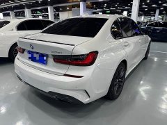 BMW 3 Series 325i M Sport Night Edition Package - ფოტო 12