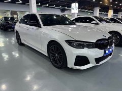 BMW 3 Series 325i M Sport Night Edition Package - ფოტო 3