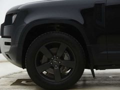 Land Rover Defender 2022 110 P400 Dark Edition - ფოტო 4