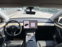 Tesla Model Y Facelift Rear-Wheel Drive - photo 12