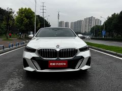 BMW 5 Series 530Li Premier M Sport Package - ფოტო 2