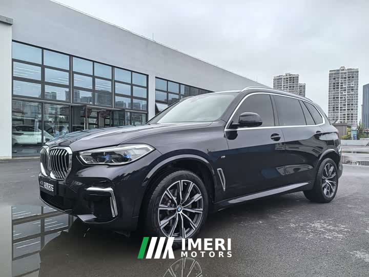 BMW X5 Facelift xDrive 30Li M Sport Premium Package