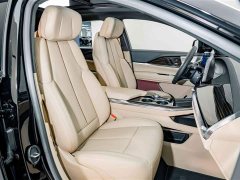 Cadillac XT5 2025 2.0T Luxury - ფოტო 19