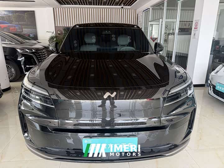 Nio Lerado L90 Max Six-Seater