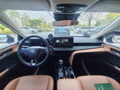 Toyota Camry Hybrid 2.0L HGVP Luxury - ფოტო 5