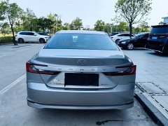 Toyota Camry Hybrid 2.0L HGVP Luxury - ფოტო 8
