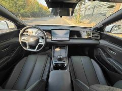 BYD Qin L DM-i Smart Drive Edition 120KM Superior - ფოტო 5