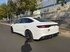BYD Qin L DM-i Smart Drive Edition 120KM Superior - ფოტო 8