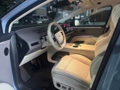 Li Auto i8 Standard Edition - ფოტო 4