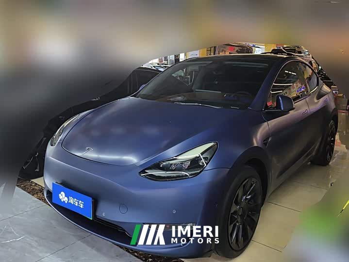 Tesla Model Y Long Range All-Wheel Drive