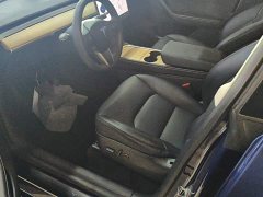 Tesla Model Y Long Range All-Wheel Drive - ფოტო 9