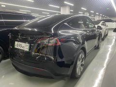 Tesla Model Y Rear-Wheel Drive - ფოტო 9