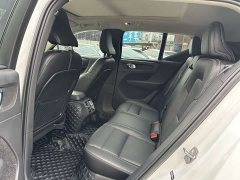 Volvo XC40 T4 AWD Smart Remote Luxury Edition - ფოტო 15