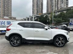 Volvo XC40 T4 AWD Smart Remote Luxury Edition - ფოტო 7