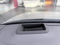 Li Auto L6 Pro - ფოტო 10