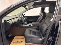 Tesla Model Y Long Range All-Wheel Drive - ფოტო 8