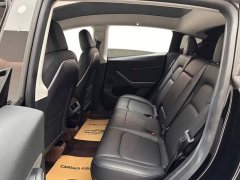 Tesla Model Y Long Range All-Wheel Drive - ფოტო 9