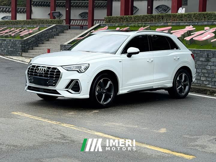 Audi Q3 35 TFSI Fashion Dynamic