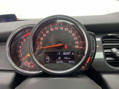 BMW MINI 2022 1.5T ONE - ფოტო 18