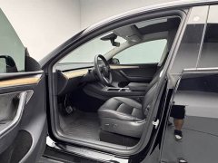 Tesla Model Y Rear-Wheel Drive - ფოტო 11