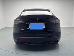 Tesla Model Y Rear-Wheel Drive - ფოტო 20