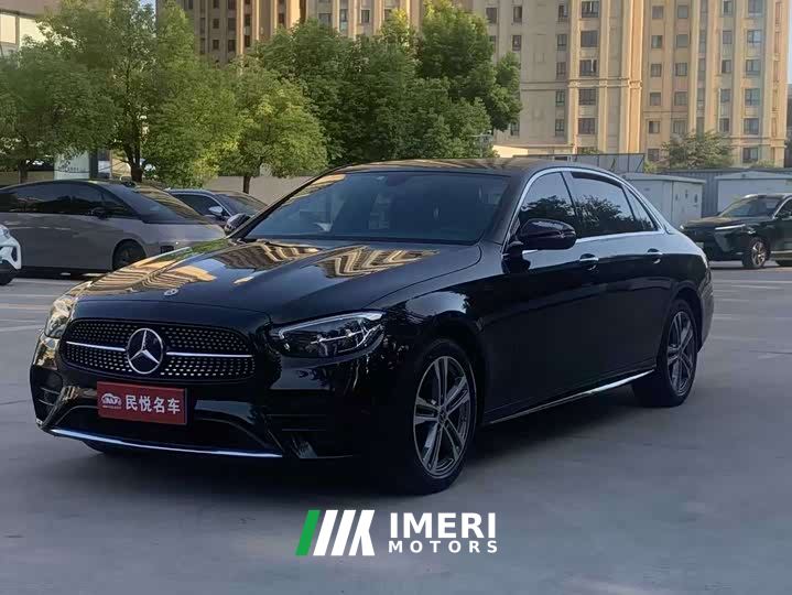 Mercedes-Benz E-Class E 260 L Sport 4MATIC