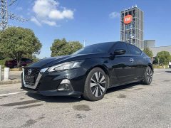 Nissan Teana 2.0L XL Comfort - ფოტო 1