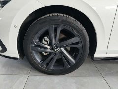 Volkswagen Golf 2023 280TSI DSG R-Line Lite - ფოტო 19